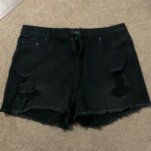 Womens shorts black size 12
